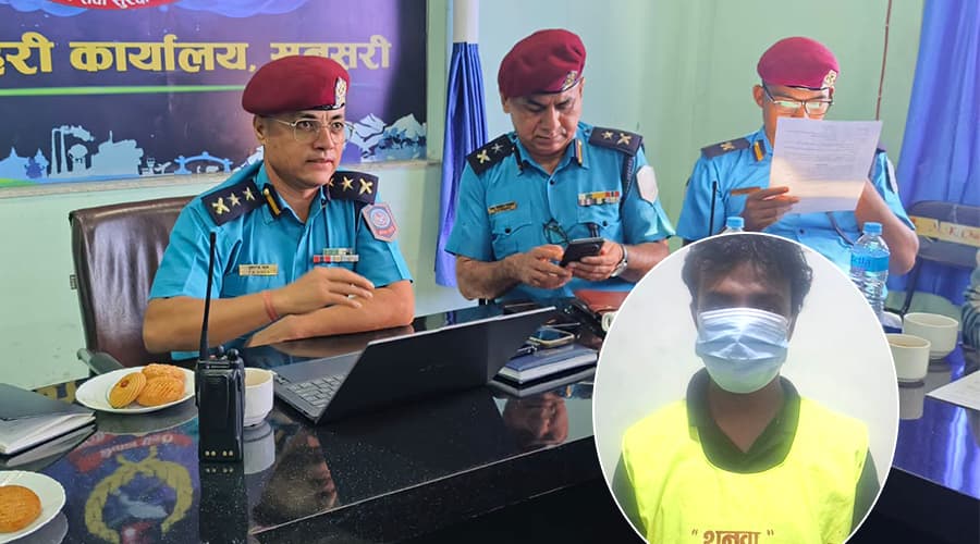 Police officers at a desk with an inset photo of a suspect in a yellow vest.